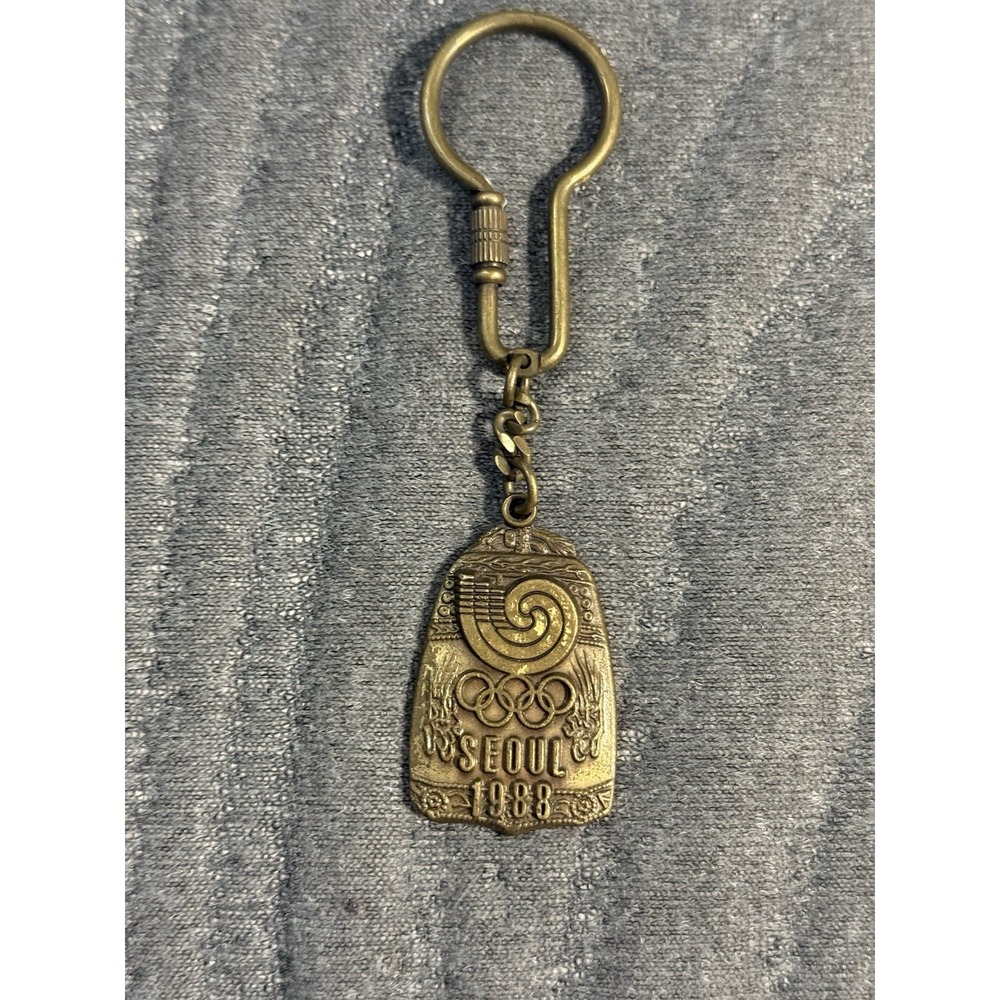 1988 Olympics‎ Seoul Gold Toned Keychain